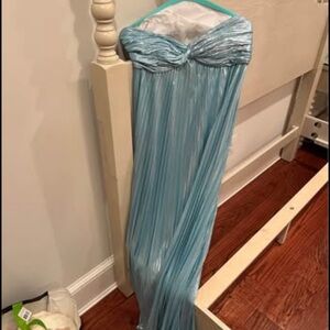 Blue Retrofete gown. Only worn once